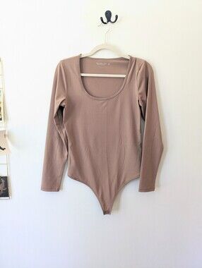 Abercrombie & Fitch Soft AF Scoop Neck Body Suit
